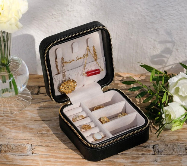 MAISON SCARLETT Boîte à Bijoux De Voyage Corinne Cuir PU