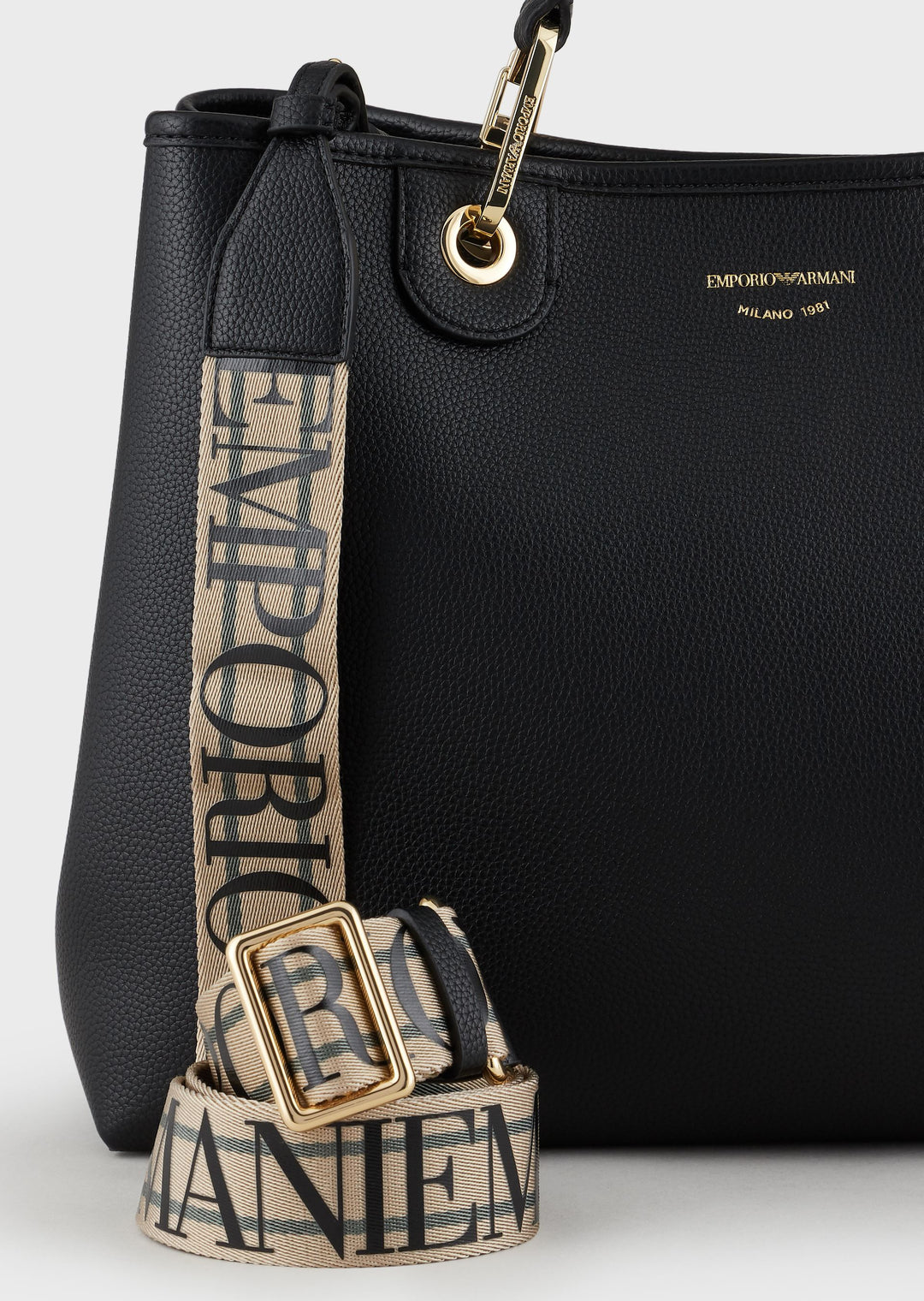 Sac et sacoche Emporio Armani – Forum Des Sacs x La Maro