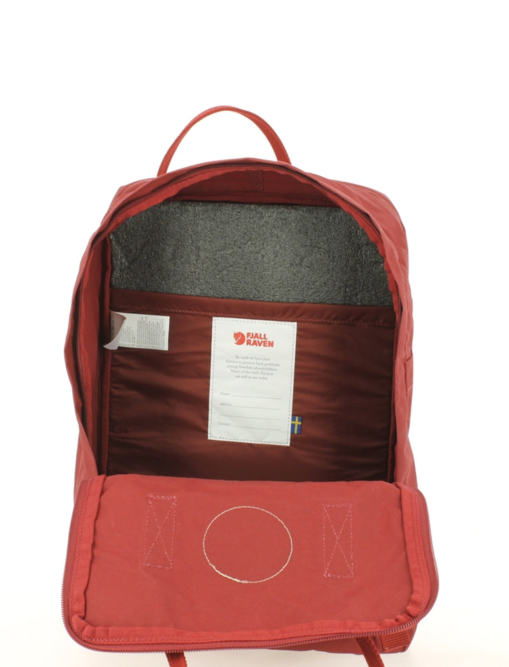 Sac à dos FJALLRAVEN Kanken Ox Red ouvert