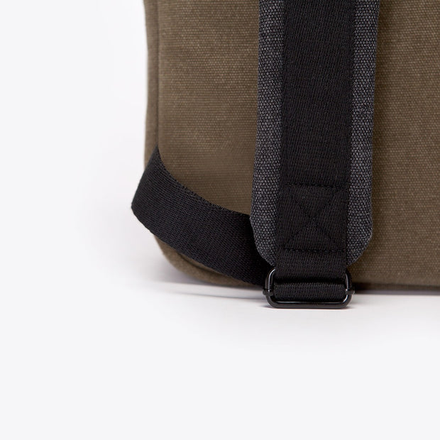 Sac a dos Karlo Marvin Olive Ucon Acrobatics DESSOUS