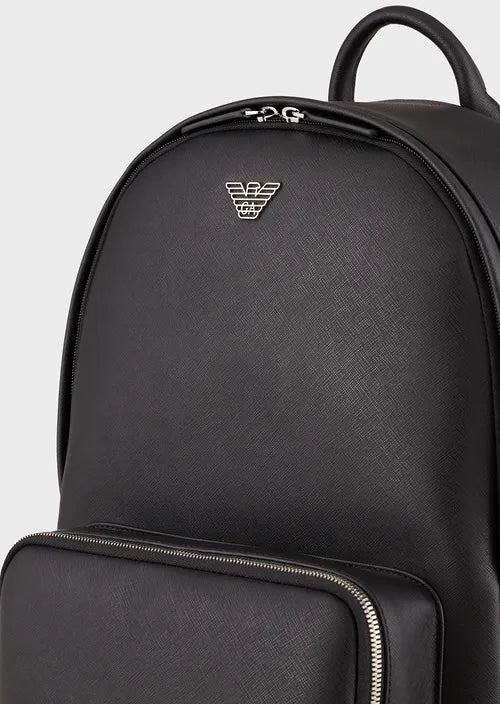 Emporio Armani Sac à dos en cuir régénéré plaquette aigle
